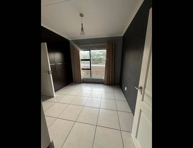 2 BEDROOM APARTMENT FOR SALE IN GREENSTONE HILL